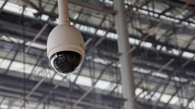 People Discuss the Craziest Things Seen on Surveillance Cameras